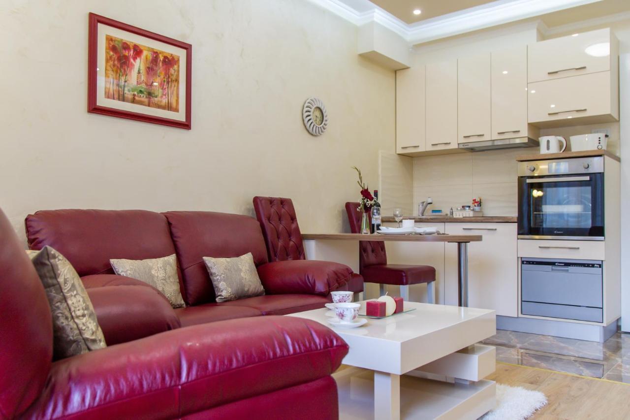 Apartman Boska Lux 수보티차 외부 사진
